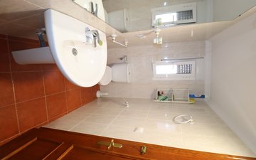 Property slide 25