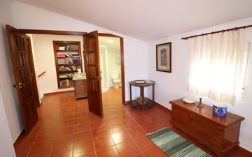 Property slide 38