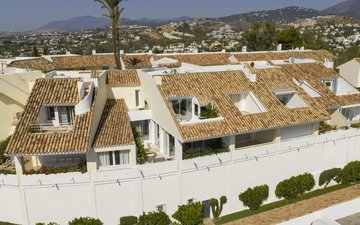 Property slide 17