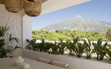 Property slide 18