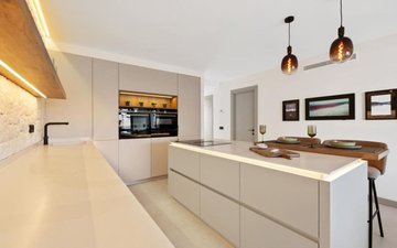 Property slide 14