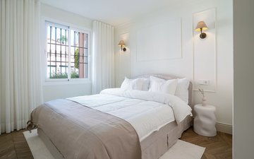 Property slide 21