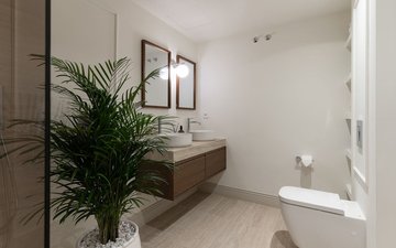 Property slide 22