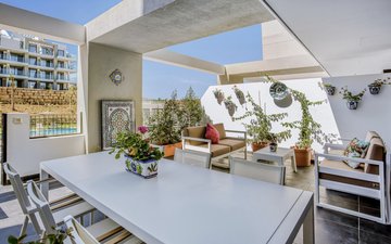 Property slide 20