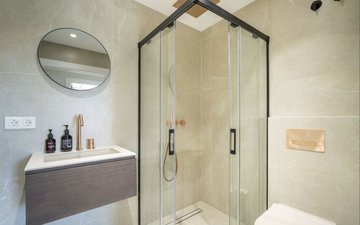 Property slide 18