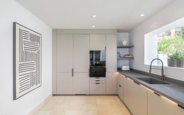 Property slide 22