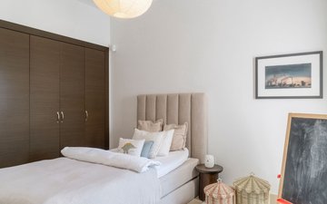 Property slide 30