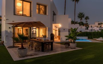 Property slide 43