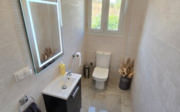 Property slide 33