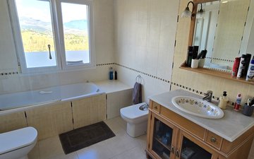 Property slide 50
