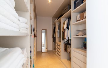Property slide 21
