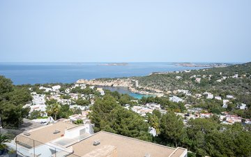 Property slide 35