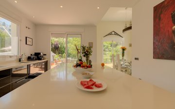 Property slide 14