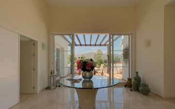 Property slide 18