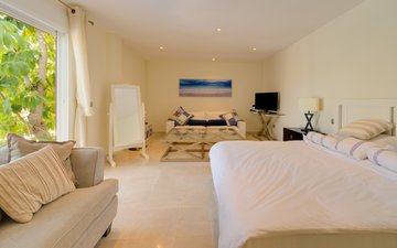 Property slide 20