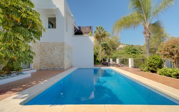 Property slide 30