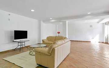 Property slide 49