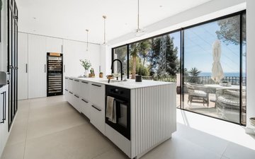 Property slide 18