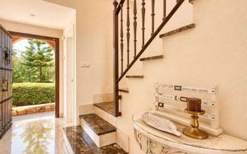 Property slide 17