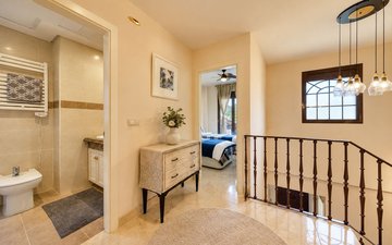 Property slide 25
