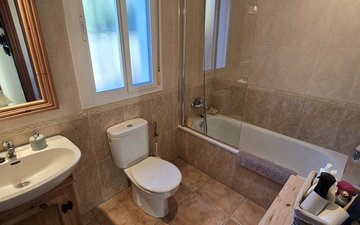 Property slide 33