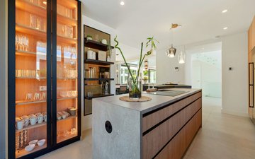 Property slide 44