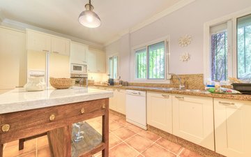 Property slide 19