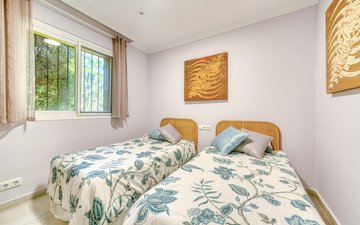 Property slide 20