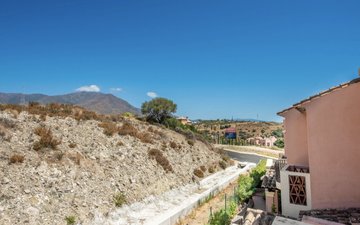 Property slide 15