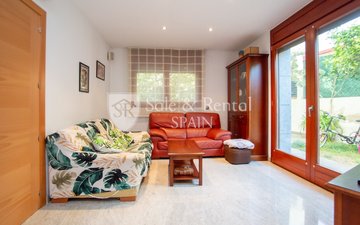 Property slide 15