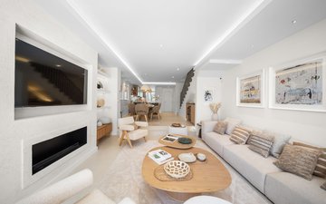 Property slide 10