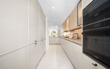 Property slide 19