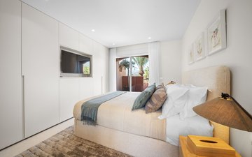 Property slide 39