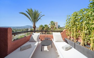 Property slide 43