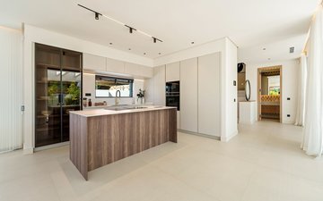 Property slide 6