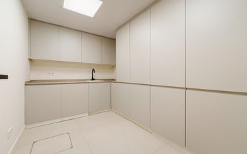 Property slide 28