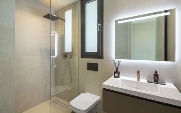 Property slide 23