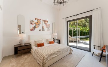 Property slide 10