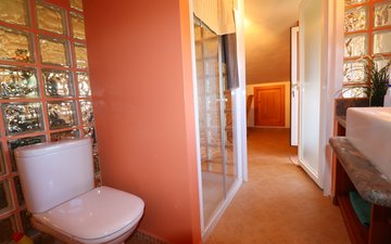 Property slide 39