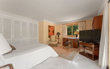 Property slide 19
