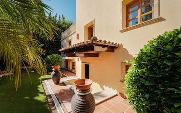 Property slide 31