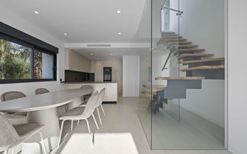 Property slide 21