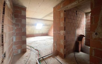 Property slide 15