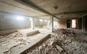 Property slide 18