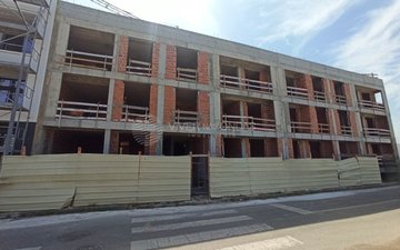 Property slide 22