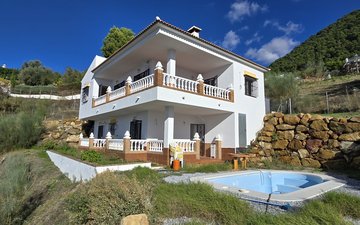 Property slide 1