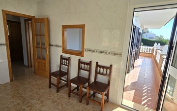 Property slide 16