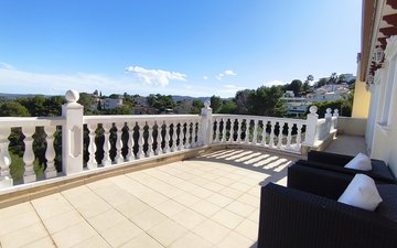 Property slide 29