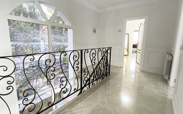 Property slide 25