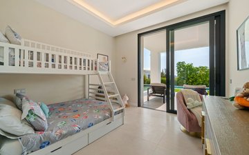 Property slide 14
